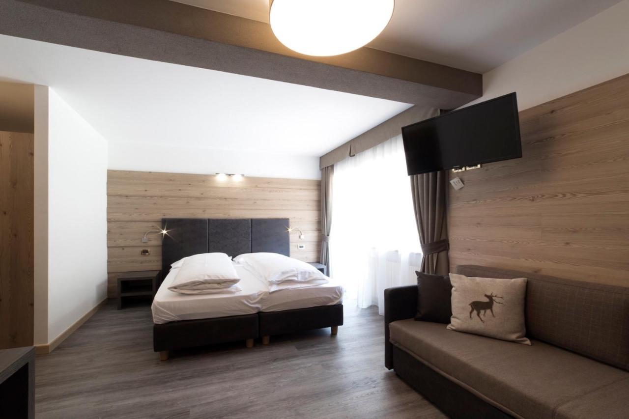 Hotel&Ristorante Baita Dovich Malga Ciapela Extérieur photo